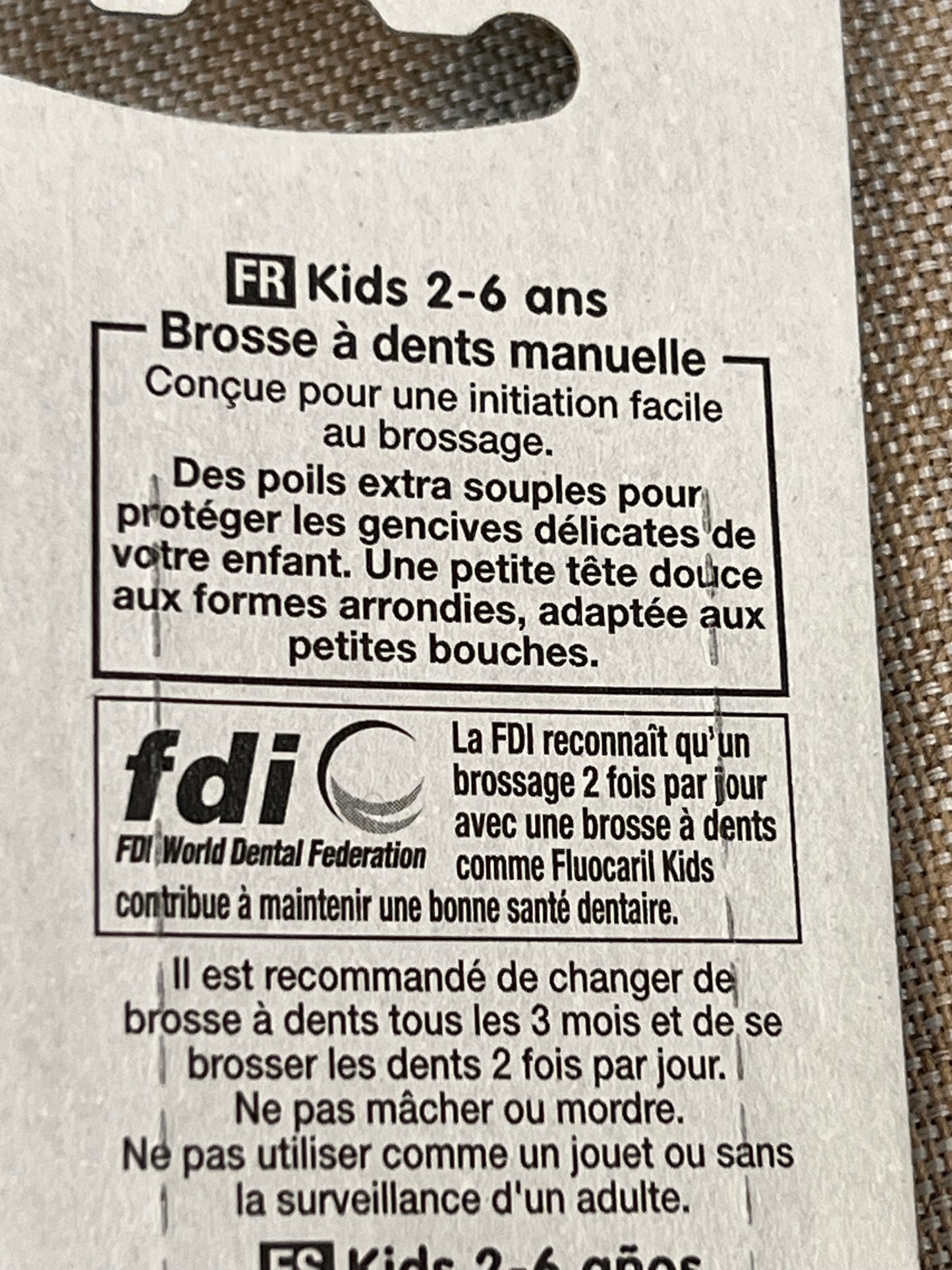 Brosse à Dents Enfants Fluocaril