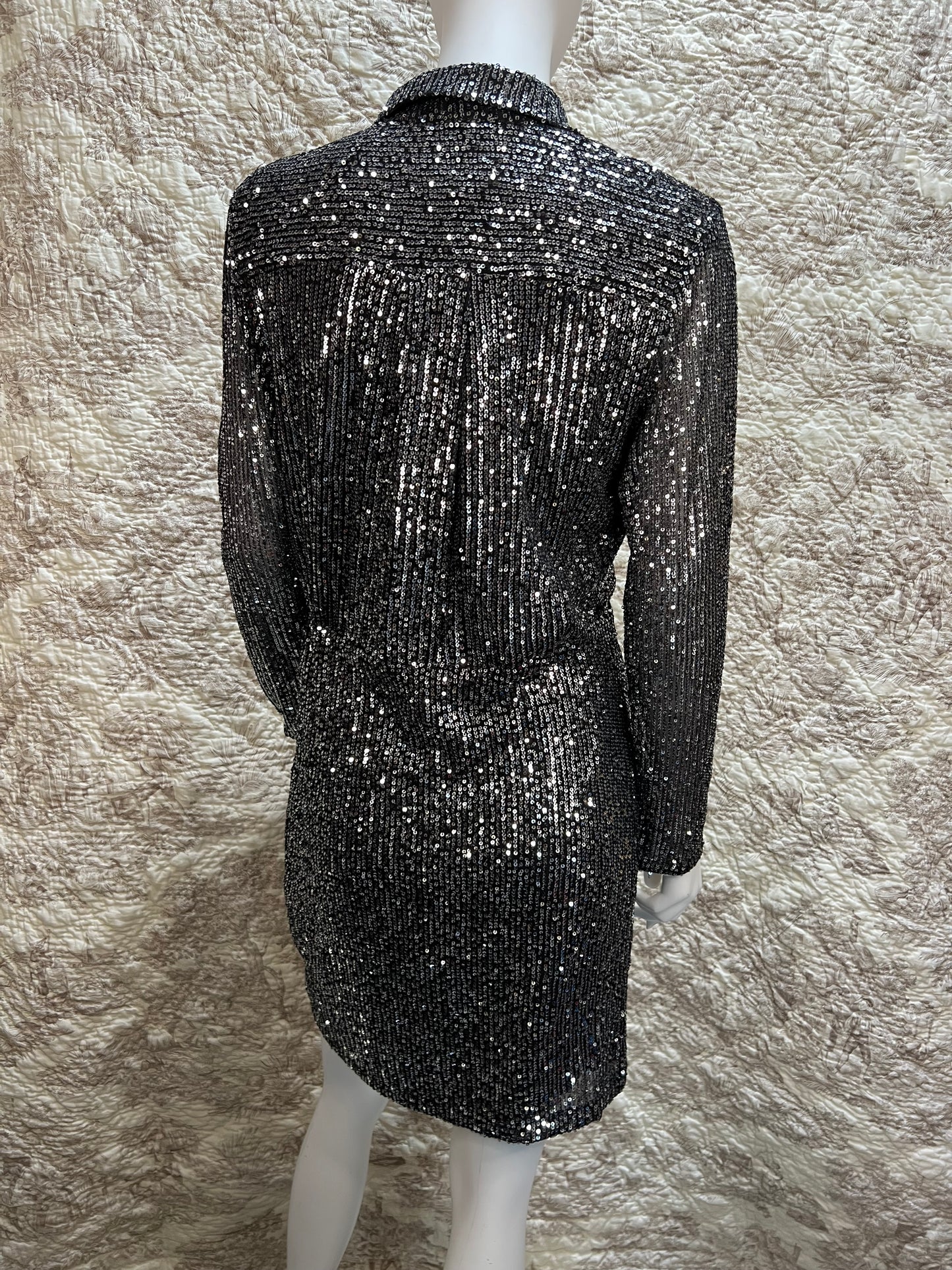 Robe Noire Sequins Kilky M/L