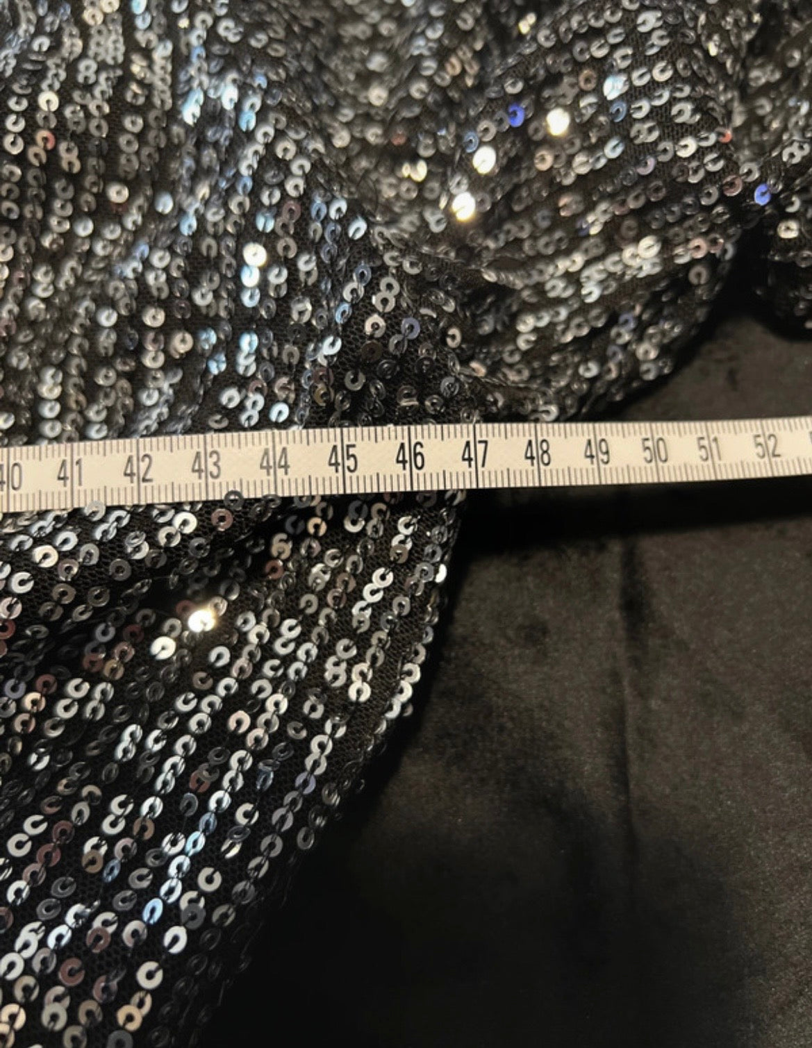 Robe Noire Sequins Kilky M/L