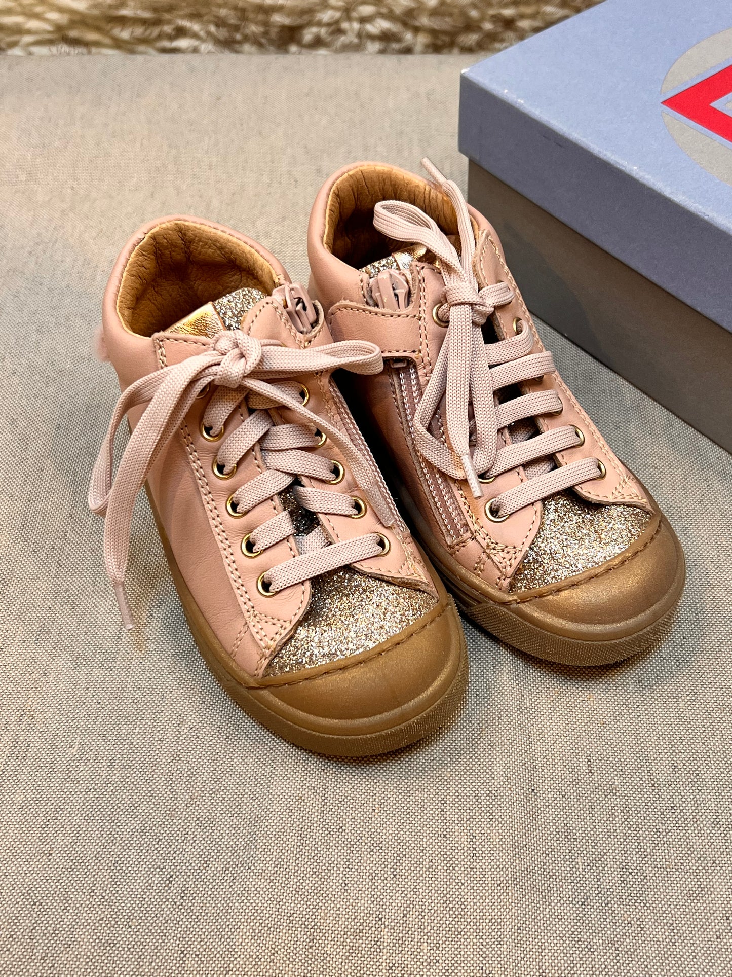 Chaussures Fille FR 24