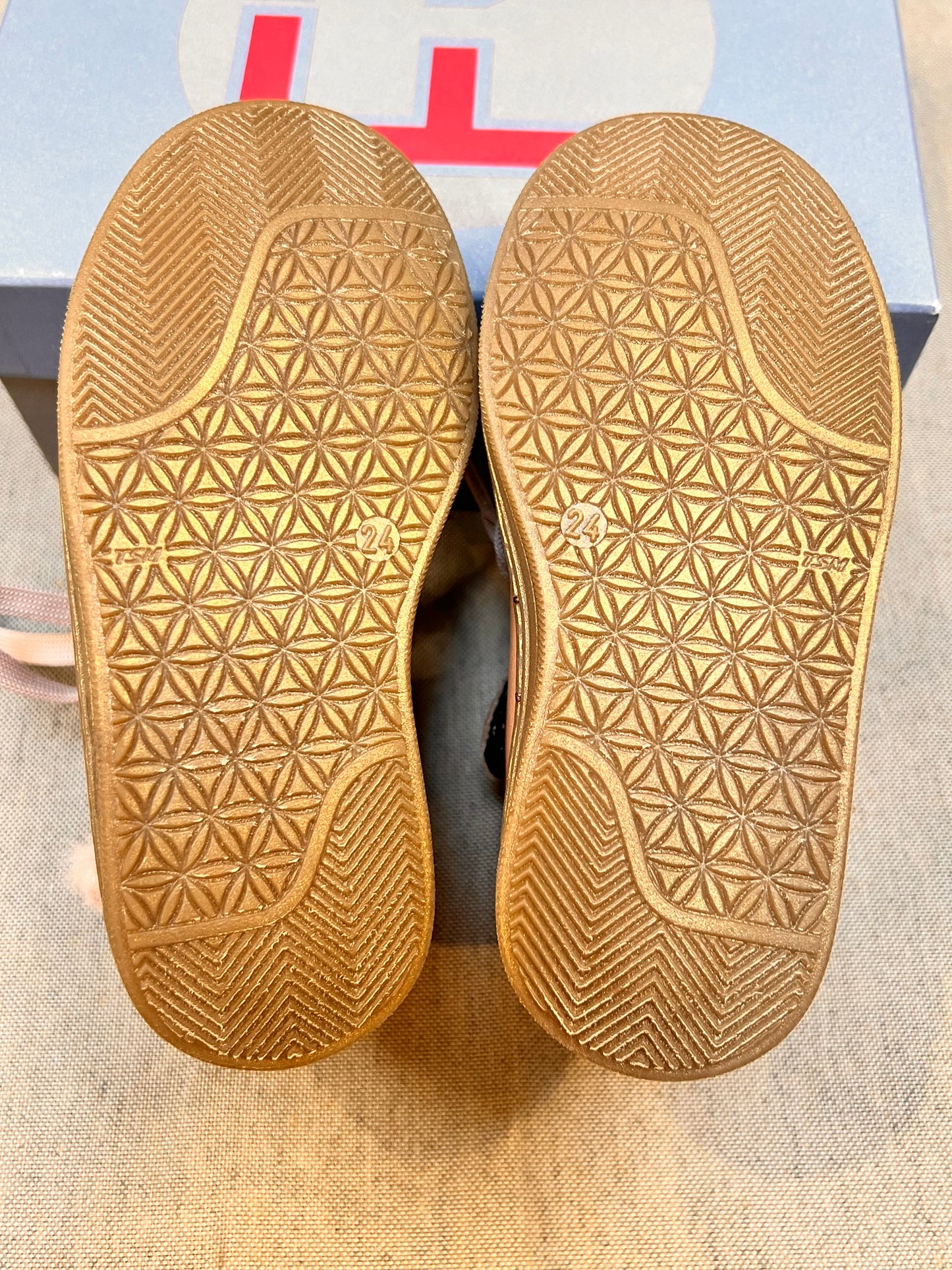 Chaussures Fille FR 24